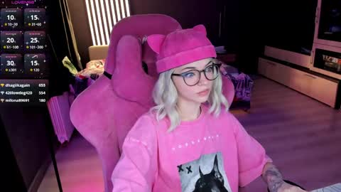 Olivia Subscribe to my Fansly -   online show from May 17, 11:58 pm
