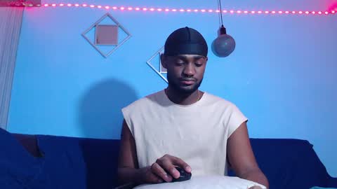 Andrew online show from June 4, 3:23 am