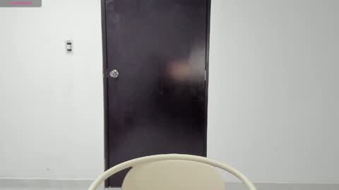 _blairwest_ online show from December 20, 5:20 pm