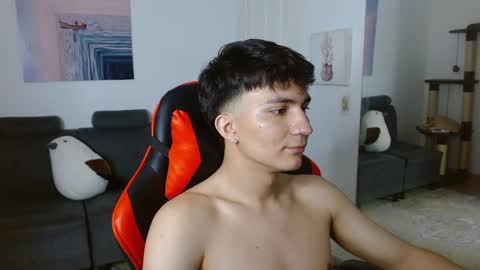 B L A K E online show from March 8, 8:46 pm