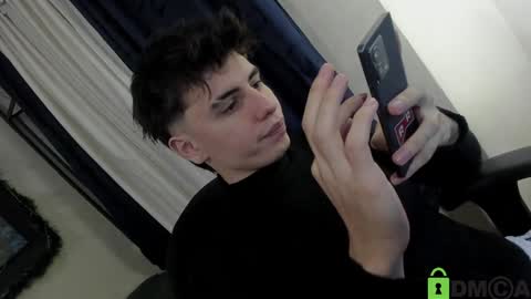 FELIPE CAMACHO    dont forget to support me with a little hand up online show from December 16, 6:43 am