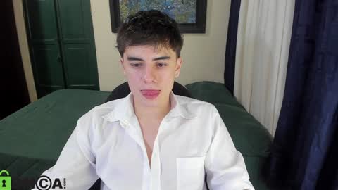 FELIPE CAMACHO    dont forget to support me with a little hand up online show from December 9, 5:51 am