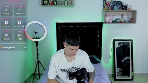 CANDY AND BLAZE online show from November 22, 8:40 pm