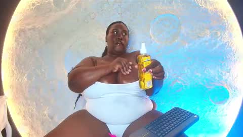 Caro. online show from October 8, 7:31 pm