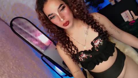 Caroline online show from February 25, 10:15 am