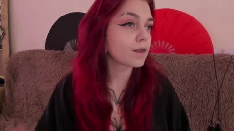 Caroline online show from April 18, 11:45 am