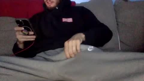 Centaur online show from November 26, 3:37 am