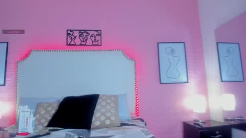 _cherry_fox online show from February 26, 12:19 pm