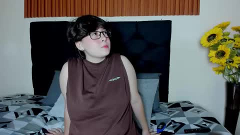 Darcy online show from March 4, 3:47 am