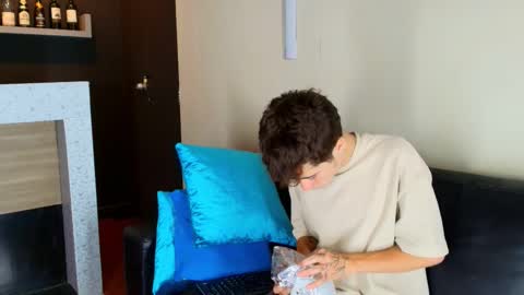 Dante online show from October 12, 9:05 pm