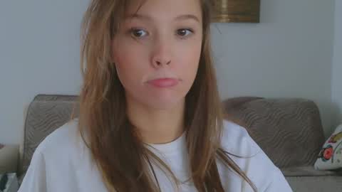 DemiDee online show from March 9, 11:48 am