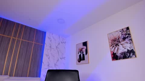 Abril online show from April 18, 7:58 pm