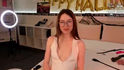 Milana online show from November 1, 3:18 am