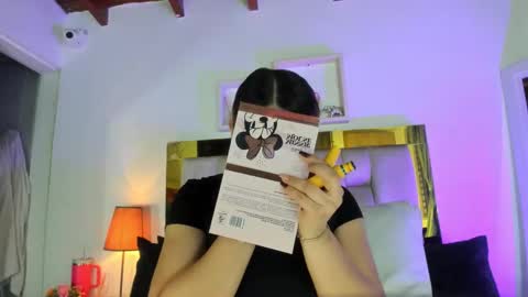 Isabella online show from December 2, 12:03 pm