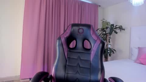 Emma  online show from January 15, 8:06 pm