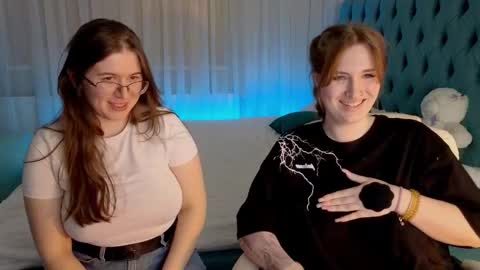 Sam  online show from February 17, 4:09 am