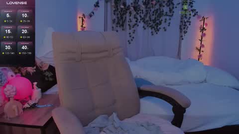 Eva online show from October 10, 9:04 am