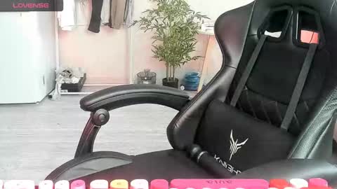 Alis online show from December 18, 7:58 am