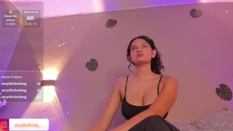 Snapshot of _frida_1 chatting on September 30, 1:32 pm Frida online show from September 30, 1:32 pm