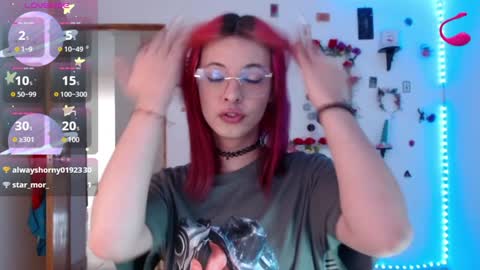 Snapshot of _galya_ chatting on December 18, 1:23 pm Galya online show from December 18, 1:23 pm