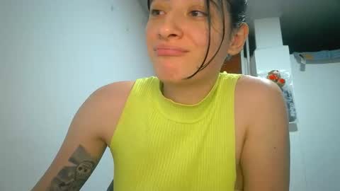 Mia-foster online show from January 10, 4:07 am