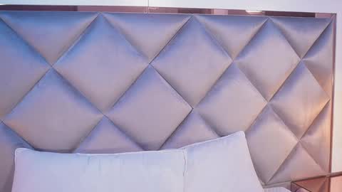 _giggy online show from April 9, 11:38 am