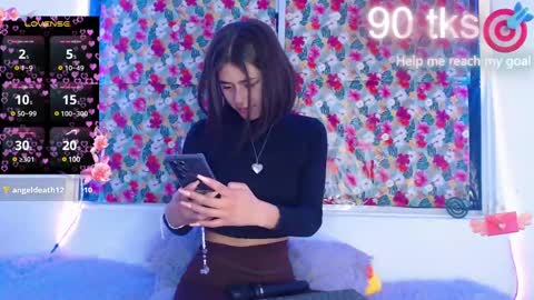 Gwen online show from February 19, 4:44 am