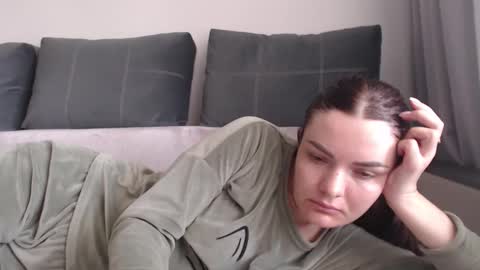 Criss4u online show from March 20, 9:36 am