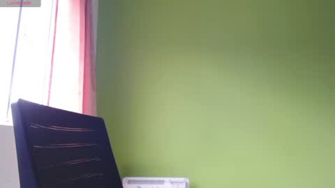 Honey online show from June 18, 6:13 pm