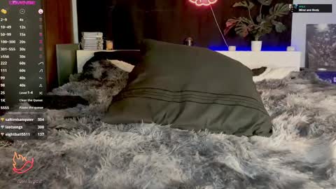 _horny_makima_ online show from February 13, 3:56 pm