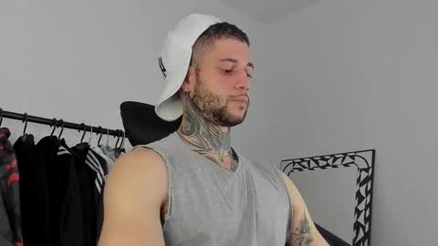 jeison online show from November 20, 5:32 pm