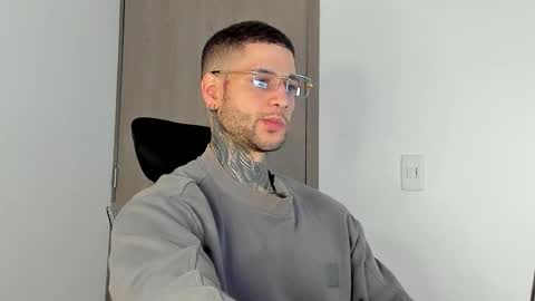 jeison online show from January 15, 12:03 pm