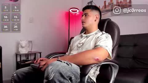 _juanes__ online show from December 3, 11:38 pm