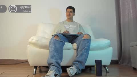 _juanes__ online show from January 4, 5:58 pm