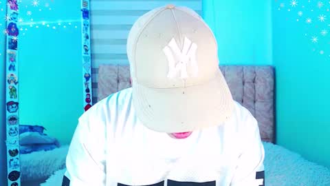 mod online show from January 11, 6:52 am