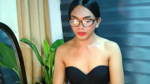 _karie_ online show from February 1, 7:11 pm