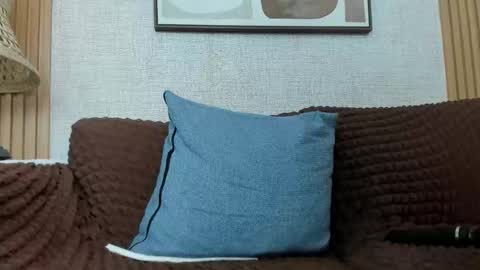 Snapshot of _karla_brunette_ chatting on September 23, 8:37 pm Amanda online show from September 23, 8:37 pm