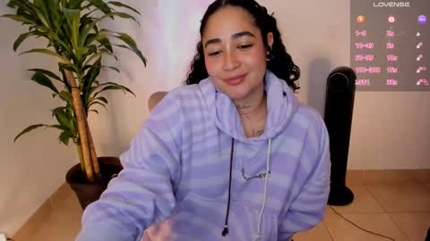     online show from December 1, 11:25 pm