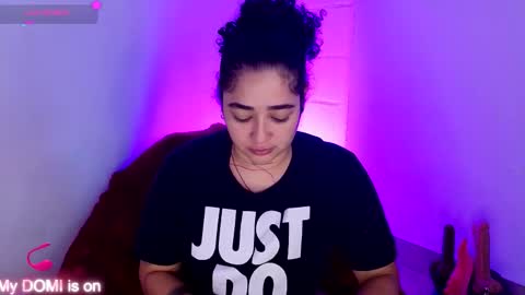     online show from October 7, 10:06 pm