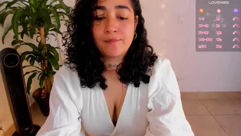     online show from February 9, 2:42 pm