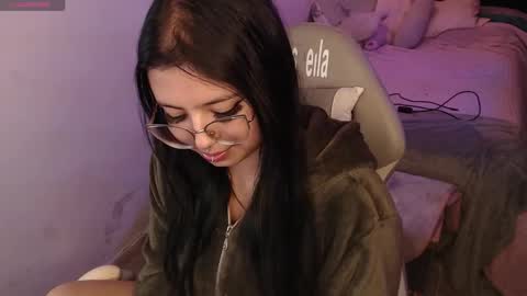Snapshot of _kat_sweet chatting on October 5, 3:37 am Cata  online show from October 5, 3:37 am