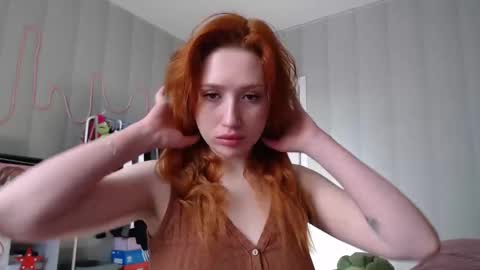 katemiller online show from February 26, 4:52 am