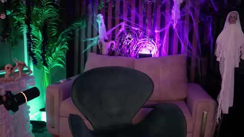 Snapshot of _kleo_ chatting on October 23, 2:02 am online show from October 23, 2:02 am