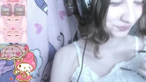  kuro  online show from December 8, 9:08 pm