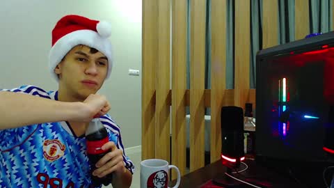 Kurt online show from December 29, 6:16 pm