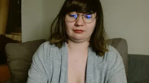 _lalilu_ online show from December 7, 5:37 pm