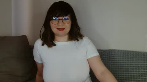 _lalilu_ online show from January 7, 7:52 am