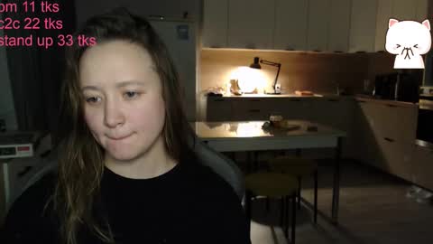 _lalune_ online show from January 31, 7:55 pm