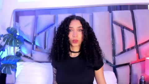 Lanna  online show from April 27, 11:30 am