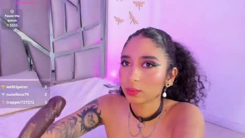 Lanna  online show from February 27, 3:05 pm